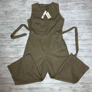 Olive Green Sleeveless Jumpsuit